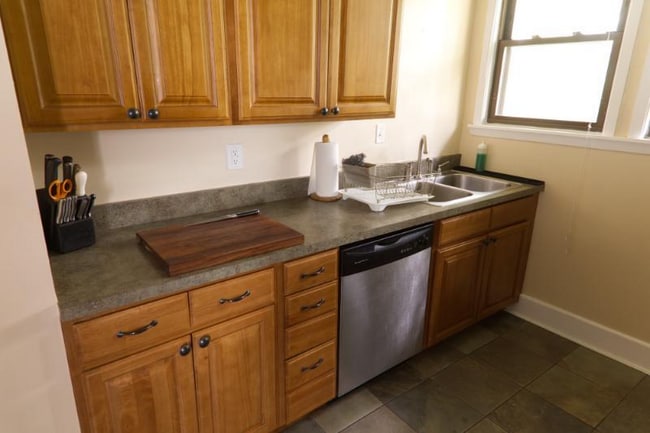 Photo - 6225 Monitor St Unidad FH