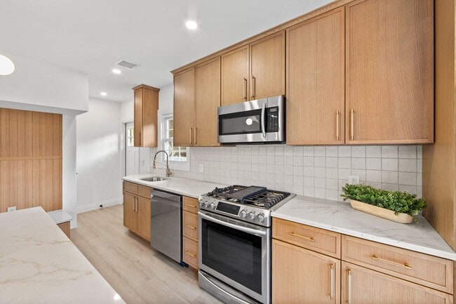 Photo - 32 Brook St