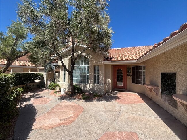 2424 Ocean Front Dr