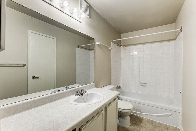 Photo - Westwinds Of Summerlea