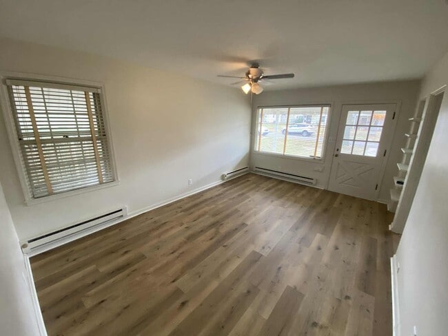 Photo - 2629 Dodge Ave