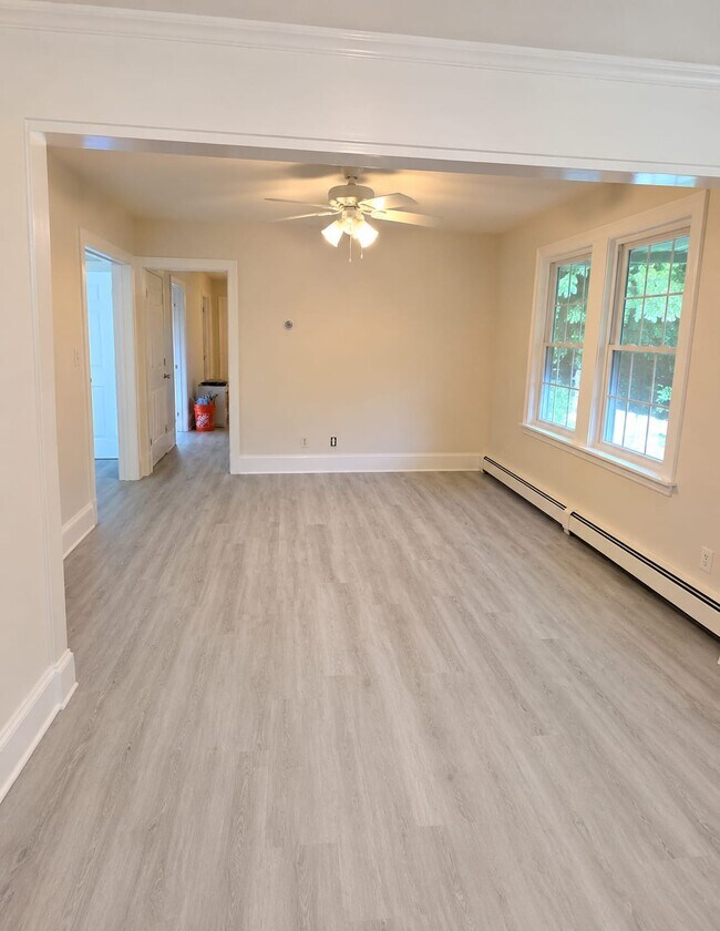 Interior Tease - More pictures first 2 weeks of August