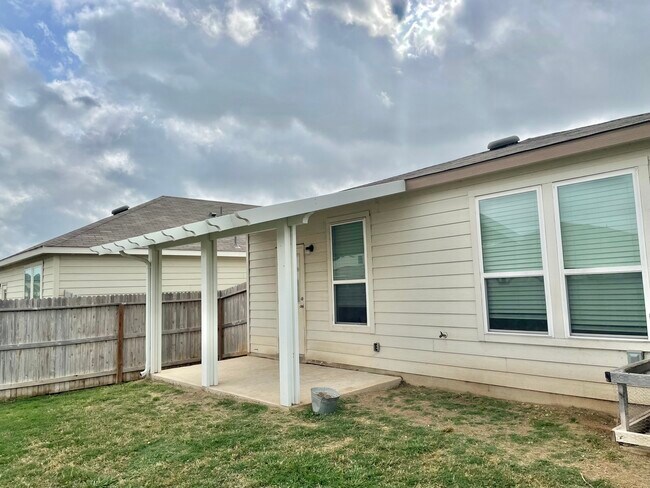 Photo - 318 Mistflower
