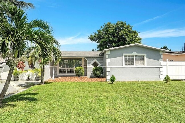 Photo - 7251 Grandview Blvd