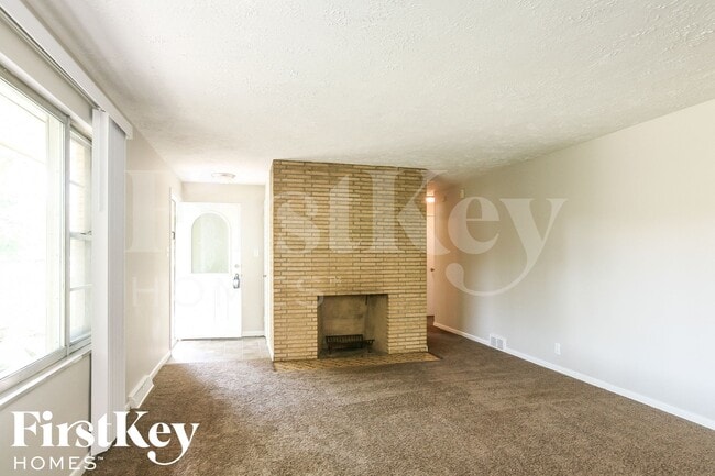 3080 Meeting House Ln