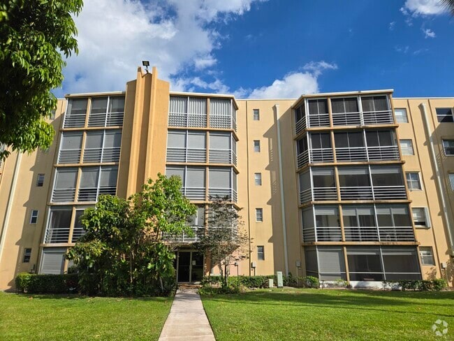 Building Photo - 5201 NW 2nd Ave Unit 213 Rental