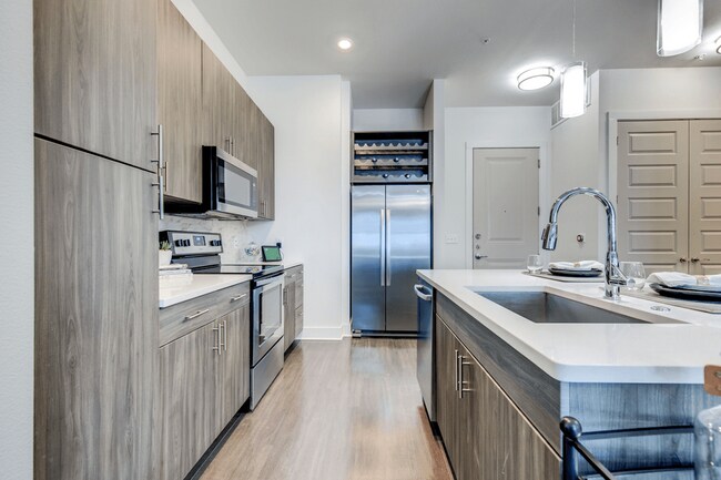 Arabelle Lincoln Station