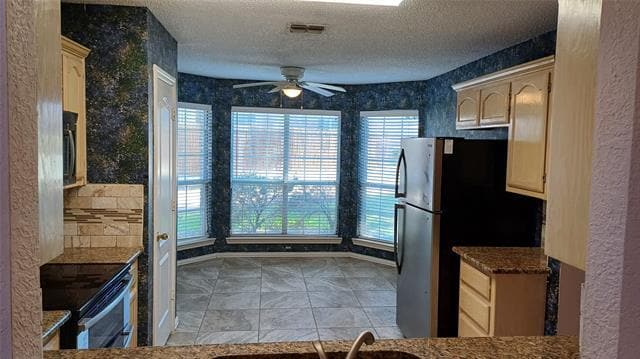Photo - 3051 Renaissance Ct