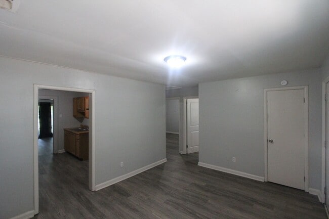 Photo - New On The Market! Fresh Updates!!