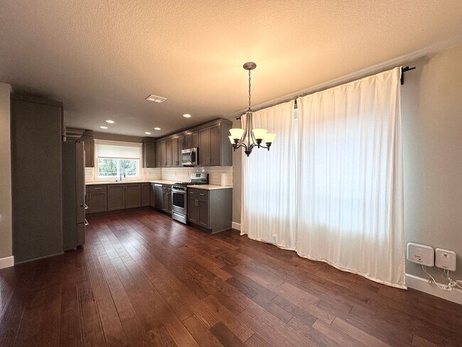 Photo - Beautiful Modern Home in N Portland!