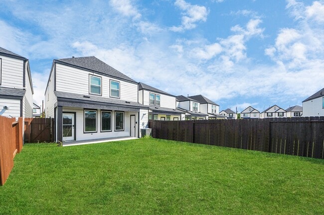 Building Photo - 12326 Basilwood Dr