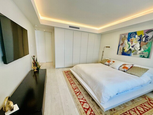 Photo - 1 Bedroom Condo in Miami Beach