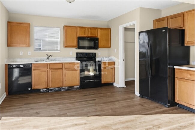 4039 Tahoe Dr