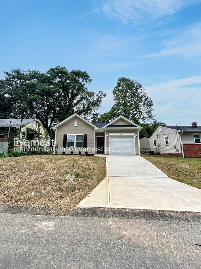 Building Photo - 1013 N Boyce St Rental