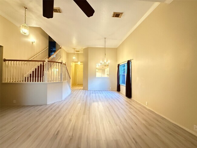 Photo - 19134 Broadwind Ln