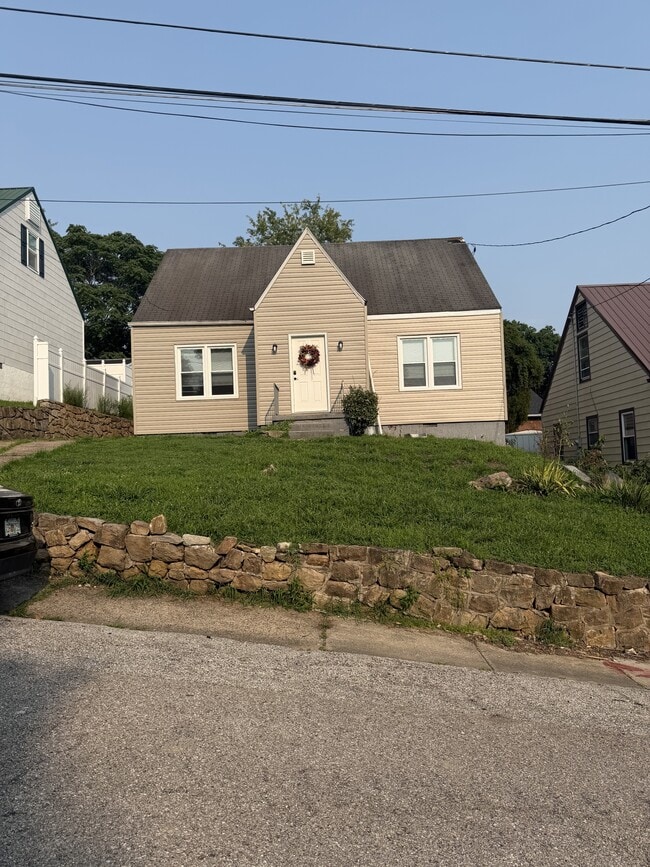 Photo - 1206 Westwood Dr