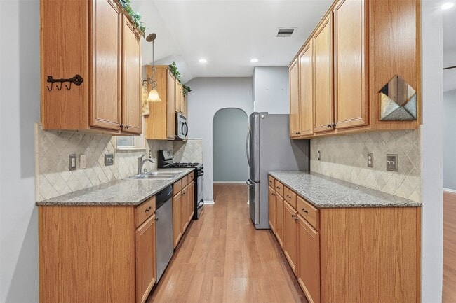 Photo - 17423 Morning Star Ave