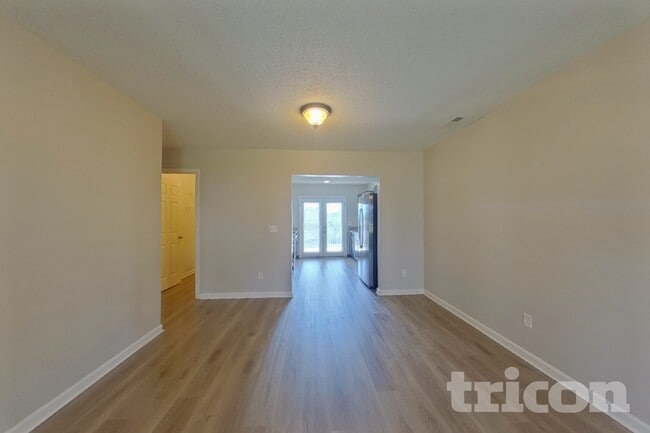 Photo - 432 Cape Jasmine Way