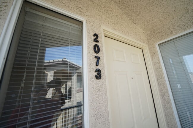 Photo - Beautiful 2 bed 2 bath upstairs unit in gated community.