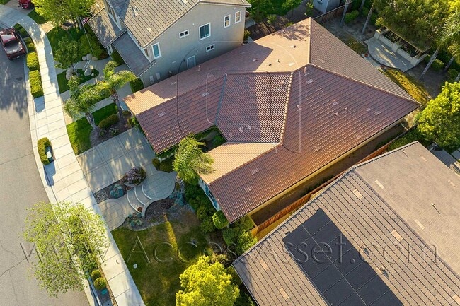 Photo - Spacious 5-Bedroom Oasis at Dry Creek in Heritage Lake