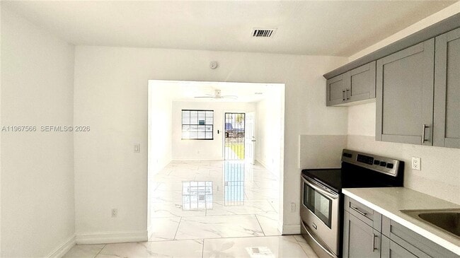 Photo - 2371 NW 61st St Unidad A