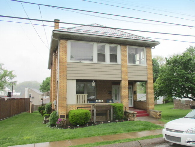 Building Photo - 205 Wayne St Unit 1st Floor Rental