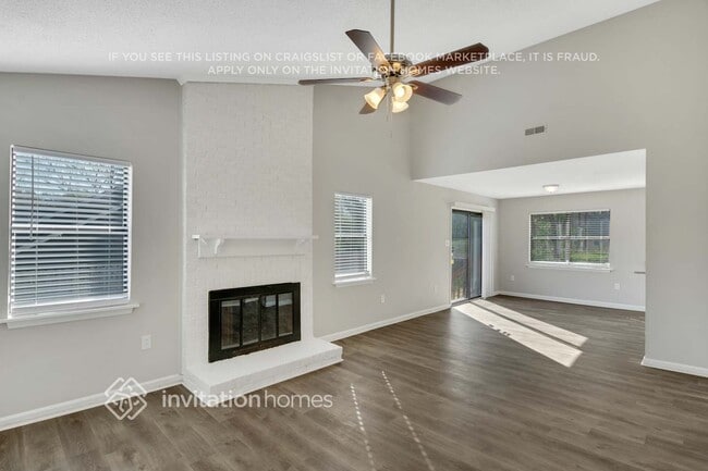 6530 Touchwood Dr