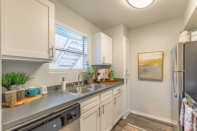 2HAB, 2BA - 924 ft² - Solana Vista