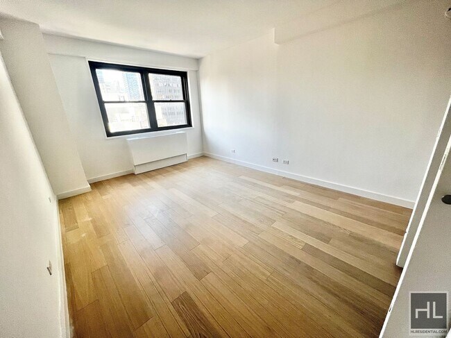 Photo - East 39th Street Unit 23B