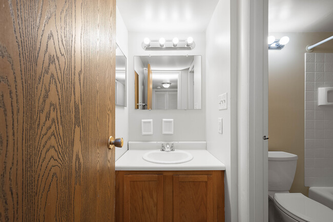 Photo - Briaridge Apartments