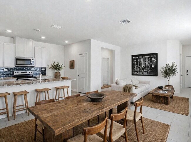 Modern Single-Story Home with Granite Kitchen and Community Pool Access