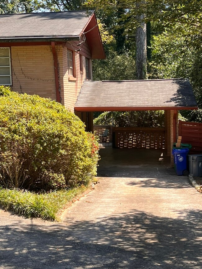 Photo - 1431 Southland Vista Ct NE Unit Duplex