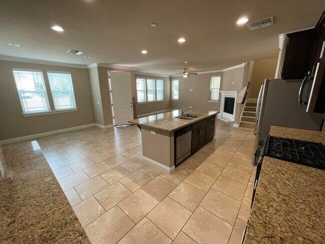 Photo - 677 Addison Ln