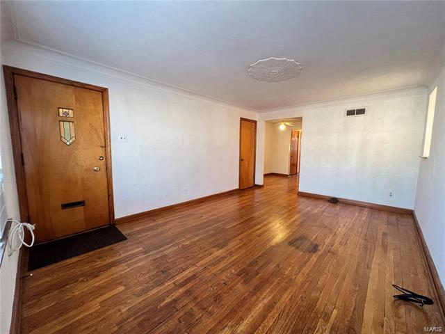 Photo - 5209 Jamieson Ave