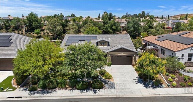 32176 Golden Eye Dr
