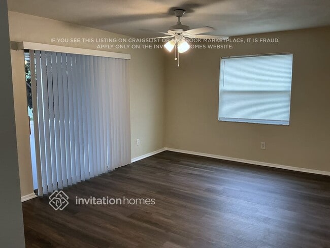 Photo - 4540 71st Ave N