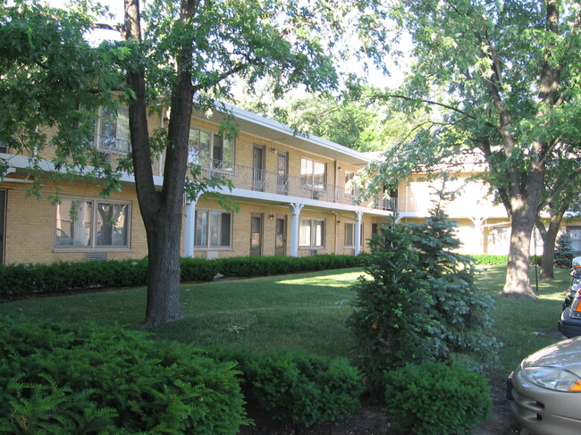 Sunset Ridge Apartments of Glenview - Sunset Ridge Apartments of Glenview