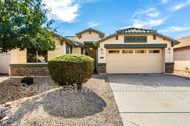 Photo - 38426 N Beverly Ave