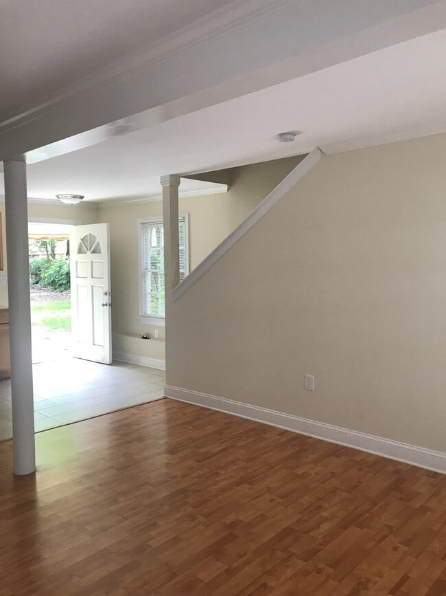 Photo - 1529 Thomas Ave