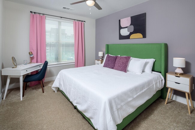 The Local Sugar Hill Apartments