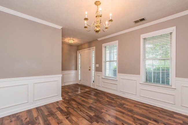 Photo - 483 Ethridge Dr NW