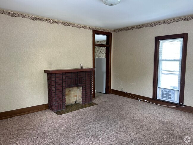 Building Photo - 214 E Lima St Unit D Rental