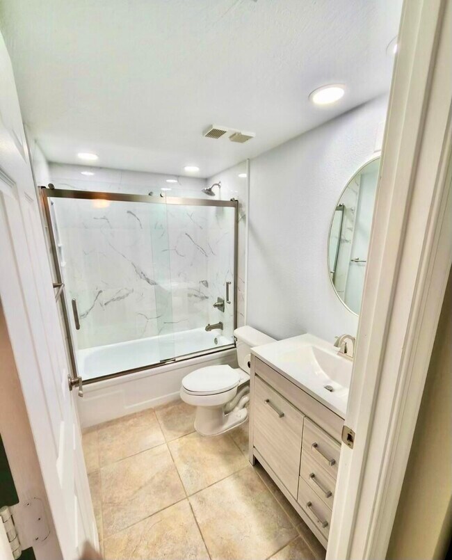 Photo - 1465 Florida A1A Unidad 505