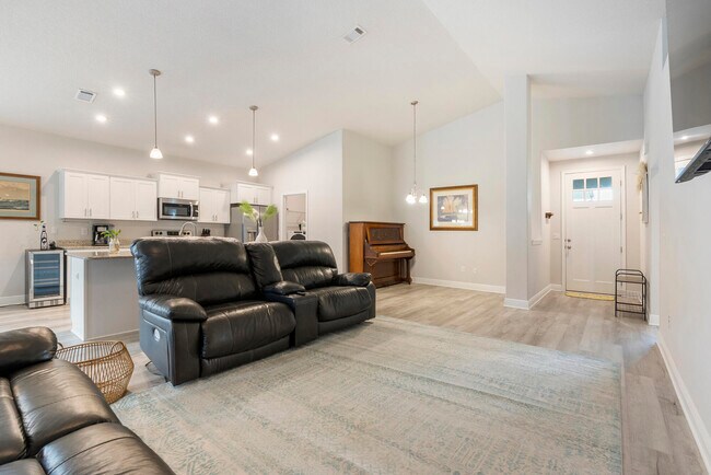 Photo - 88 Cool Breeze Lp