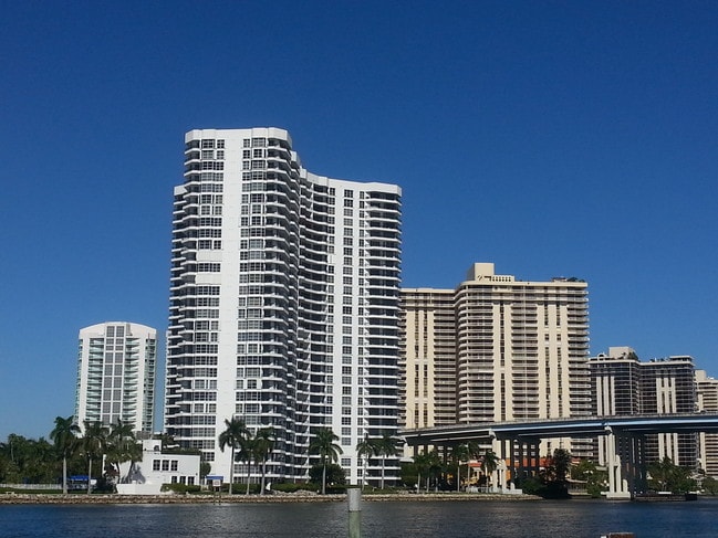 Photo - 3530 Mystic Pointe Dr Unit 2914