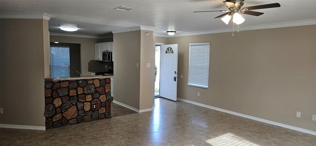 Photo - 3103 Barkers Crossing Ave