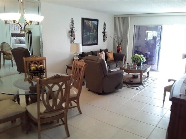 Photo - 12950 SW 13th St Unit 211D