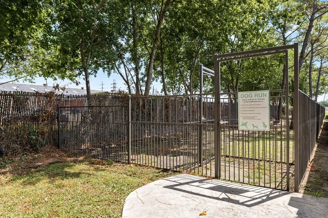 Marquis on Pin Oak Park