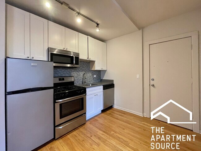 Photo - 2834 W Palmer St Unit 308