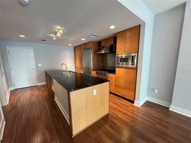 Photo - 1120 E Kennedy Blvd Unit 515